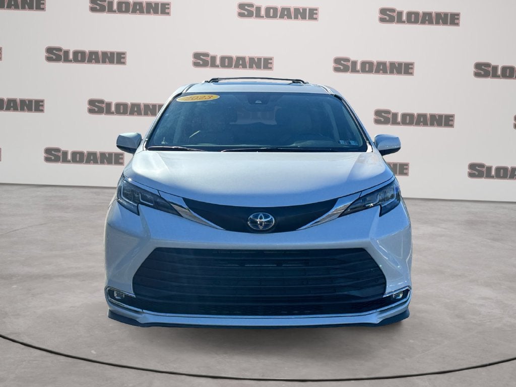 2023 Toyota Sienna XLE 7 Passenger