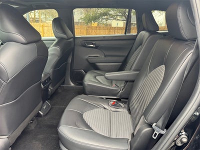 2023 Toyota HIGHLANDER XSE