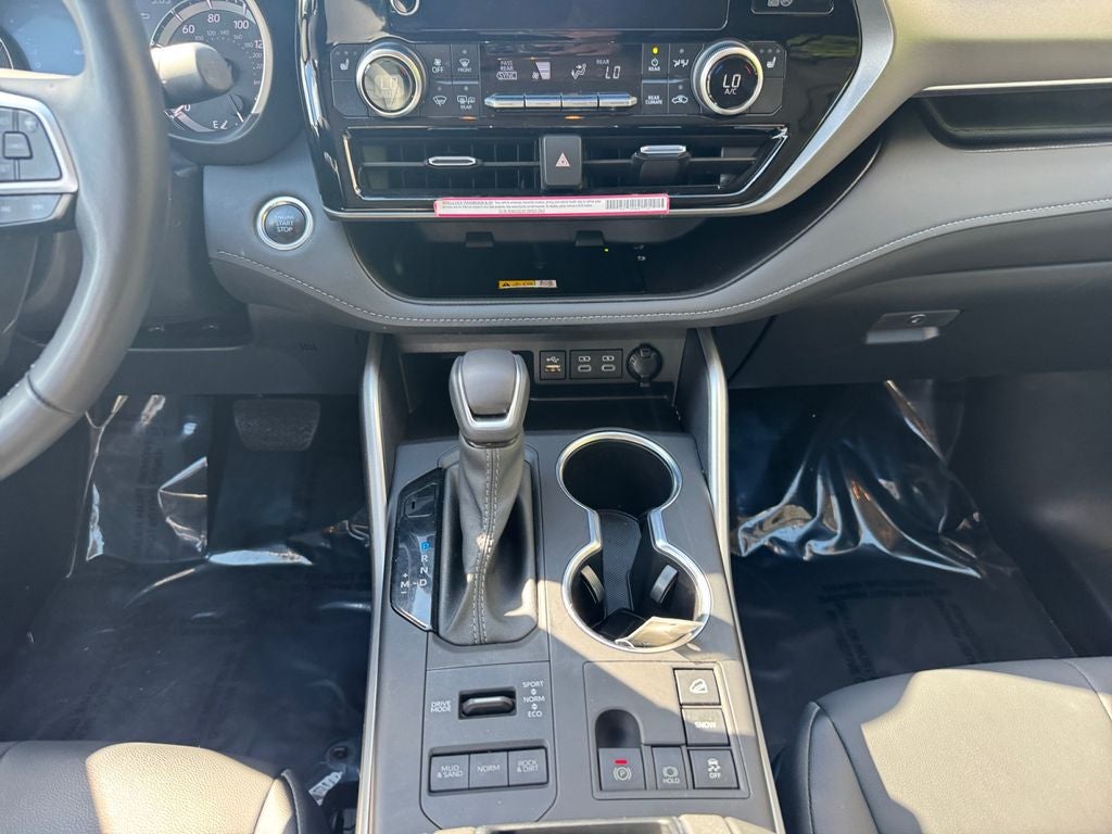 2024 Toyota Highlander XLE