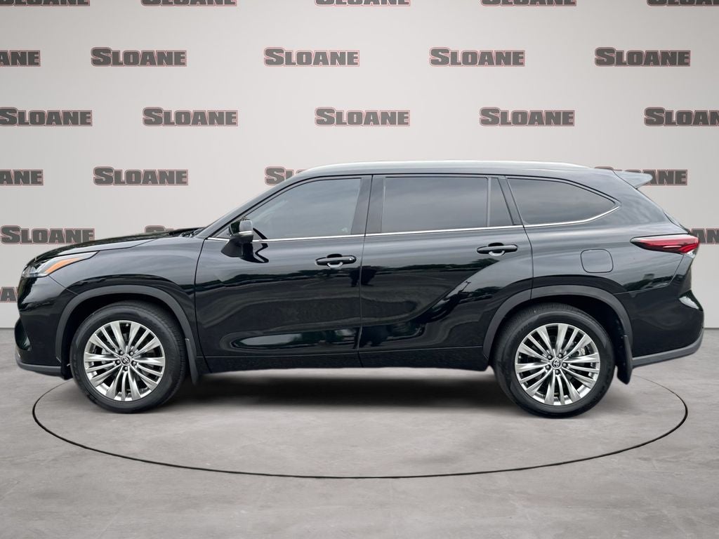 2025 Toyota Highlander Platinum