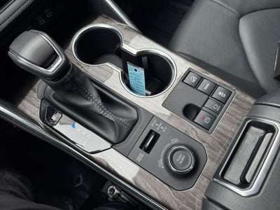 2025 Toyota Highlander Platinum