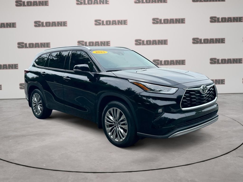 2025 Toyota Highlander Platinum