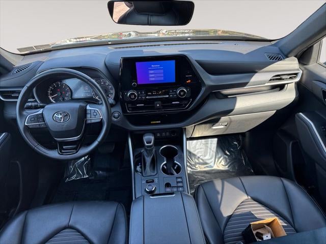 2023 Toyota HIGHLANDER XSE