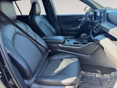 2023 Toyota HIGHLANDER XSE