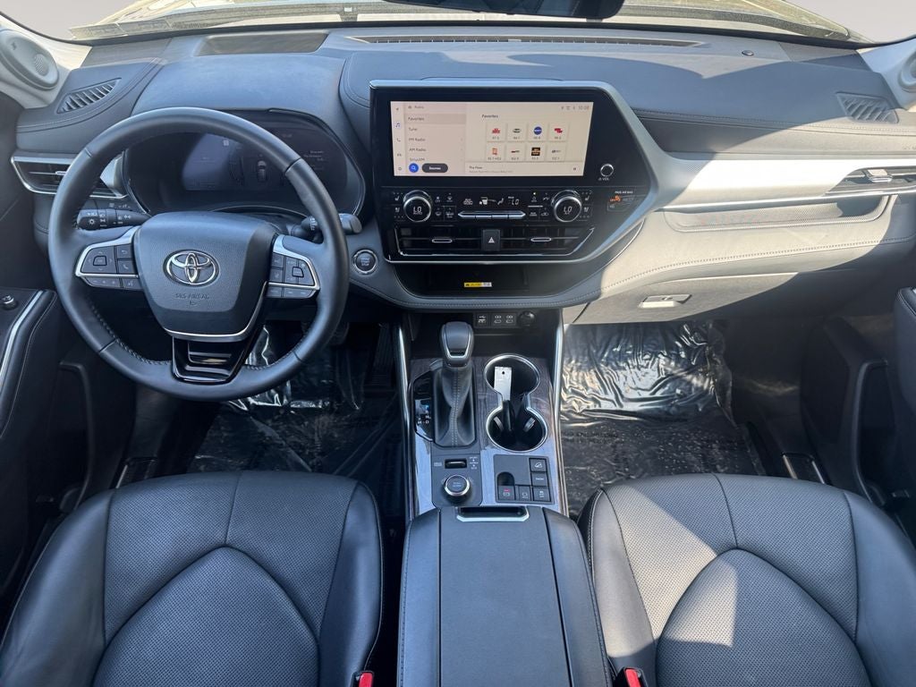 2023 Toyota HIGHLANDER Platinum