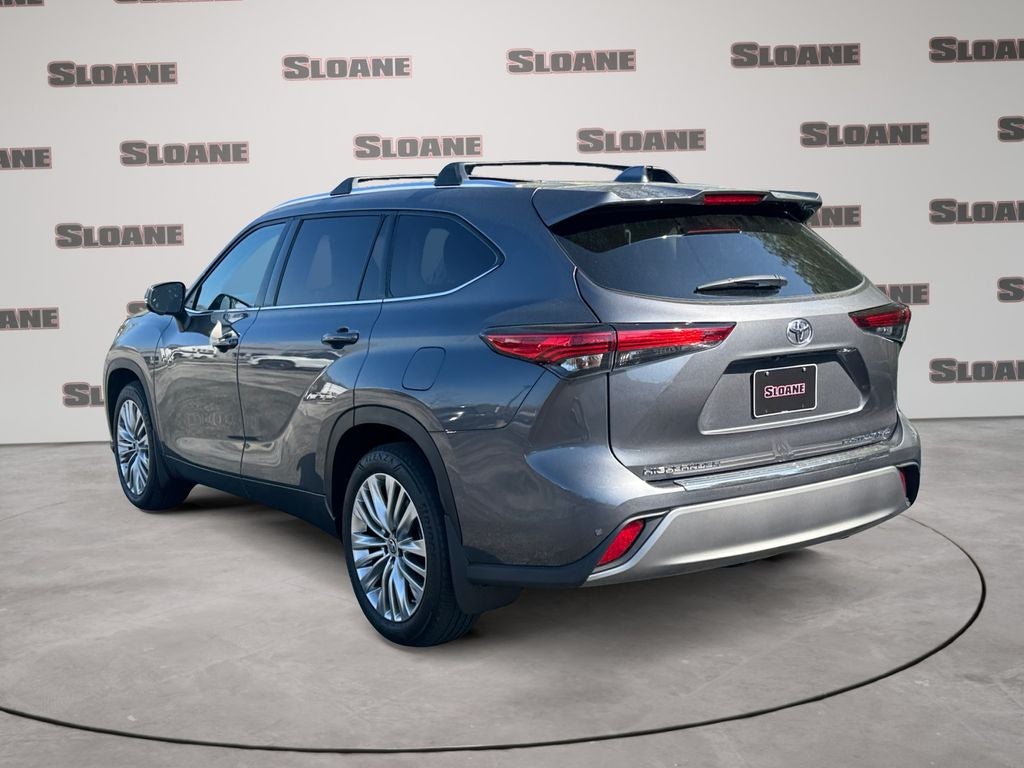 2023 Toyota HIGHLANDER Platinum