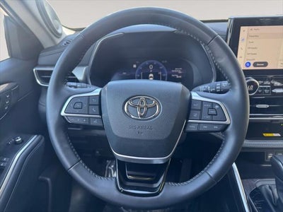 2023 Toyota HIGHLANDER Platinum