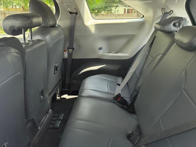 2021 Toyota Sienna LE 8 Passenger