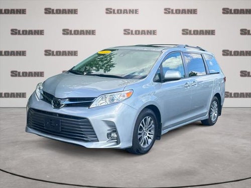 2020 Toyota Sienna XLE 8 Passenger