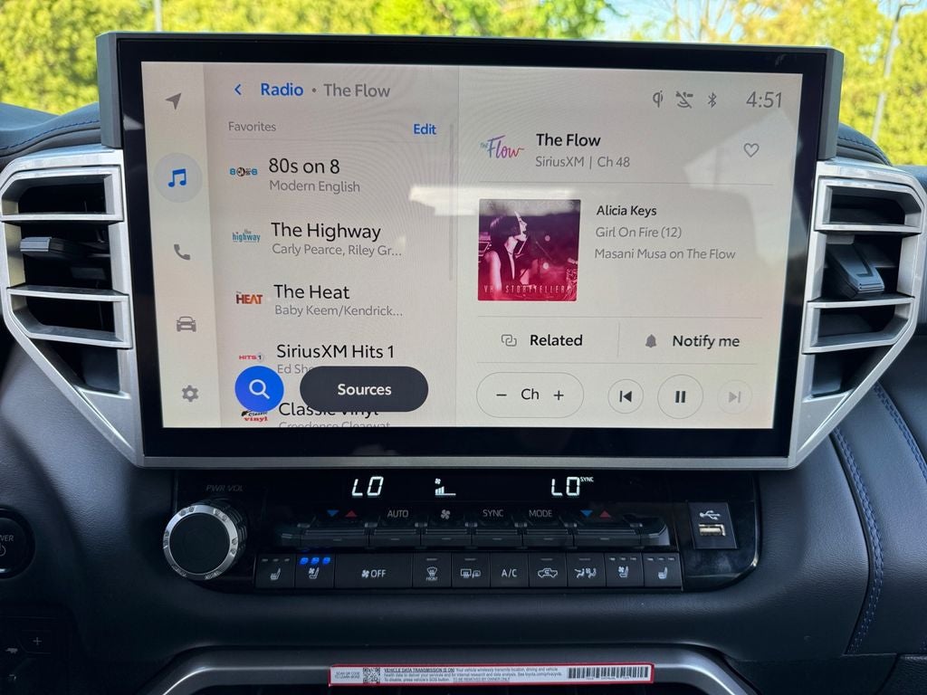 2025 Toyota TUNDRA HV 4X4 Platinum