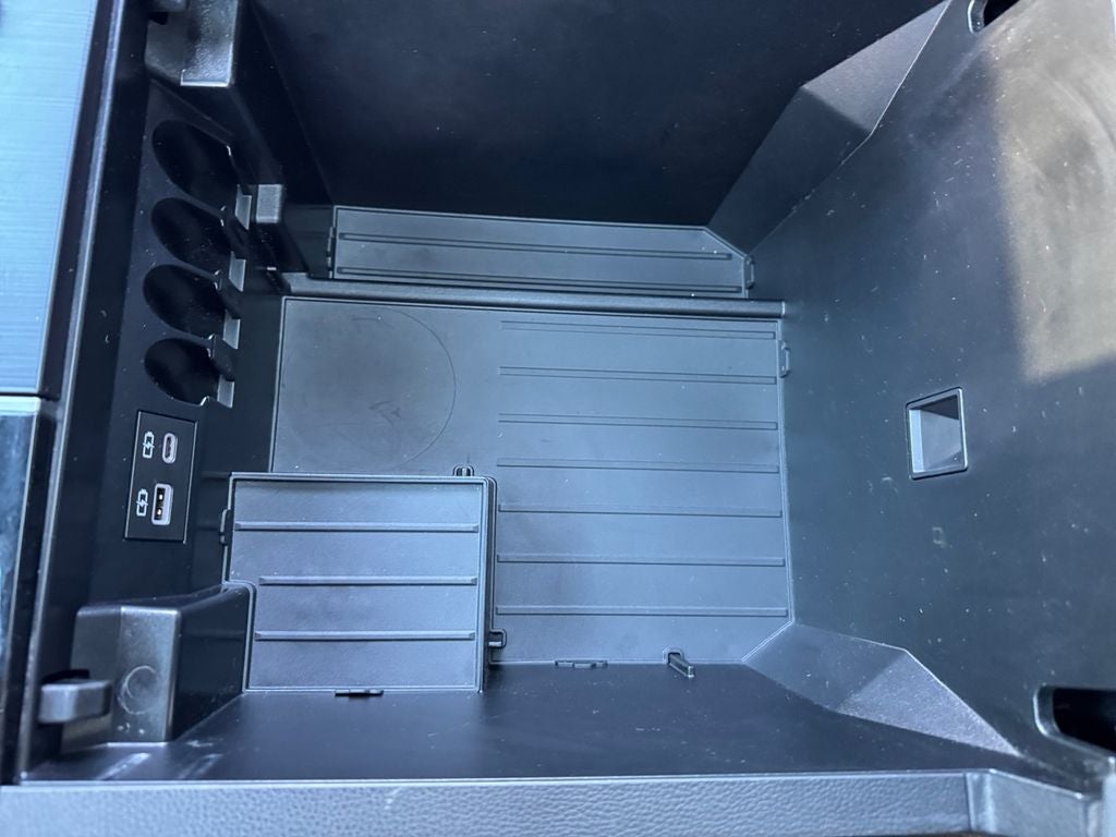 2025 Toyota TUNDRA HV 4X4 Platinum