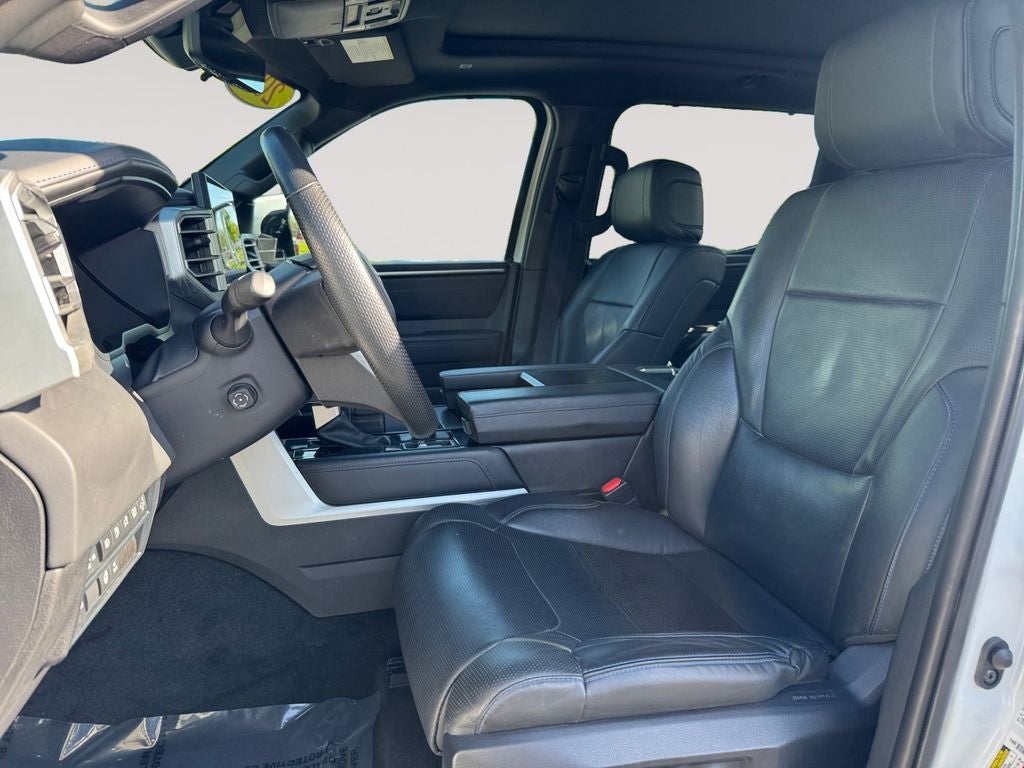 2025 Toyota TUNDRA HV 4X4 Platinum