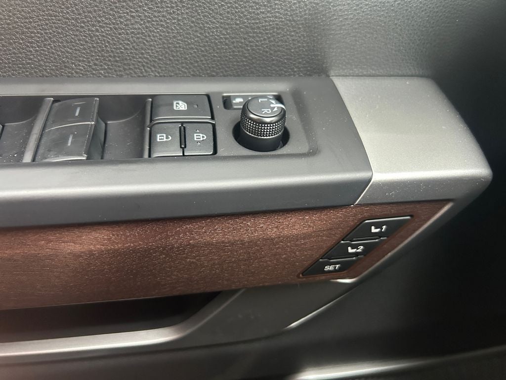 2025 Toyota TUNDRA HV 4X4 Capstone