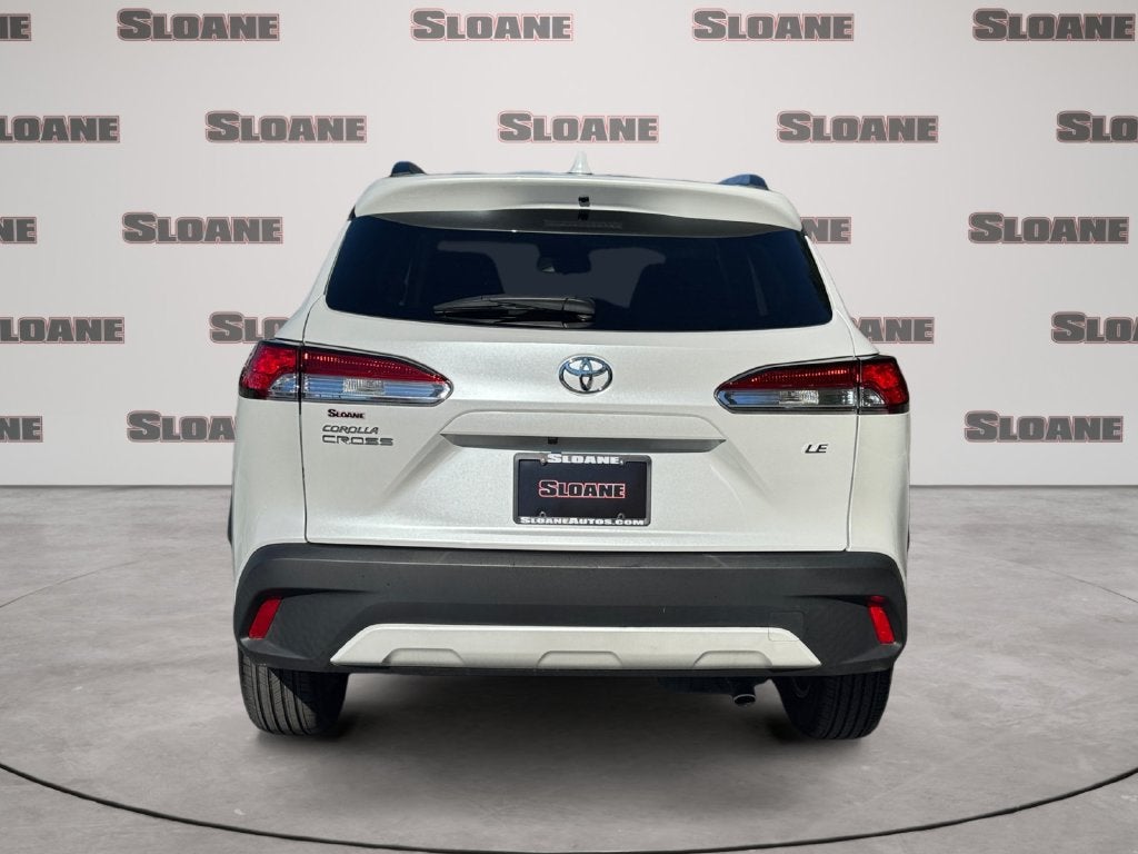 2024 Toyota Corolla Cross LE