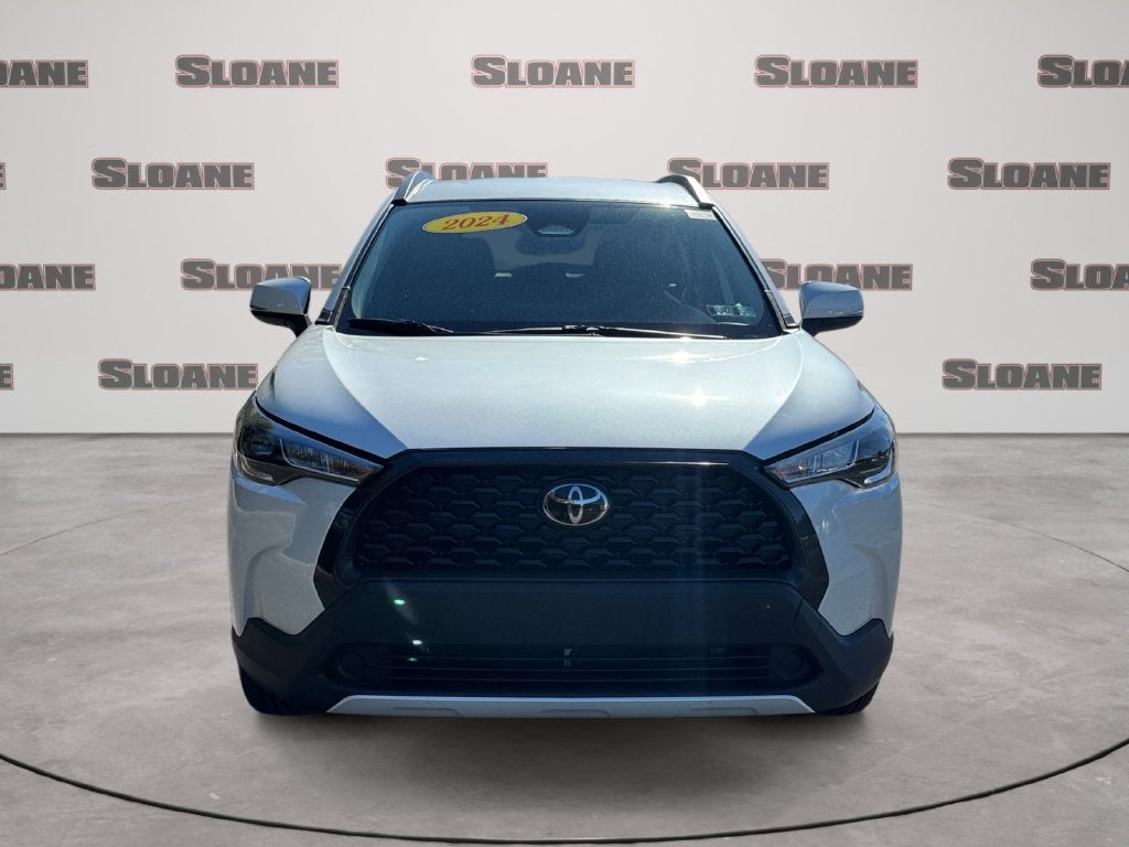 2024 Toyota Corolla Cross LE