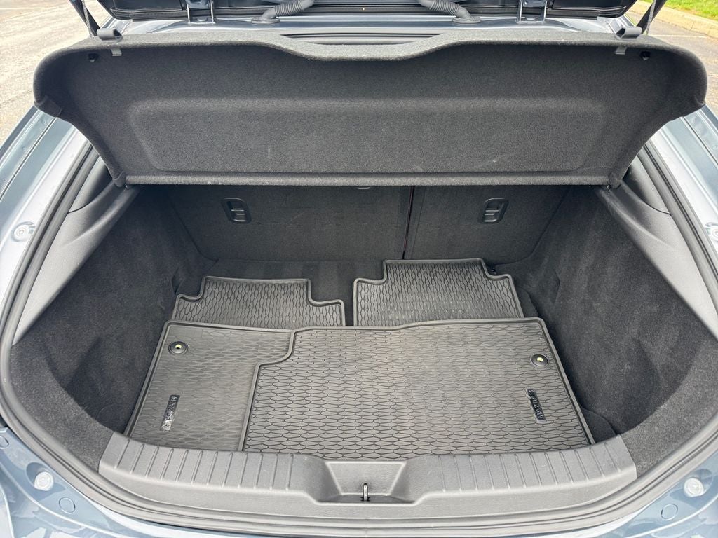 2023 Mazda Mazda3 2.5 S Carbon Edition