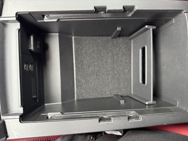 2023 Mazda Mazda3 2.5 S Carbon Edition