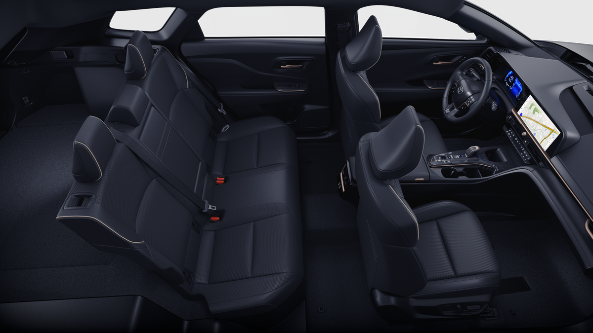 2025 Toyota CROWN SIGNIA XLE