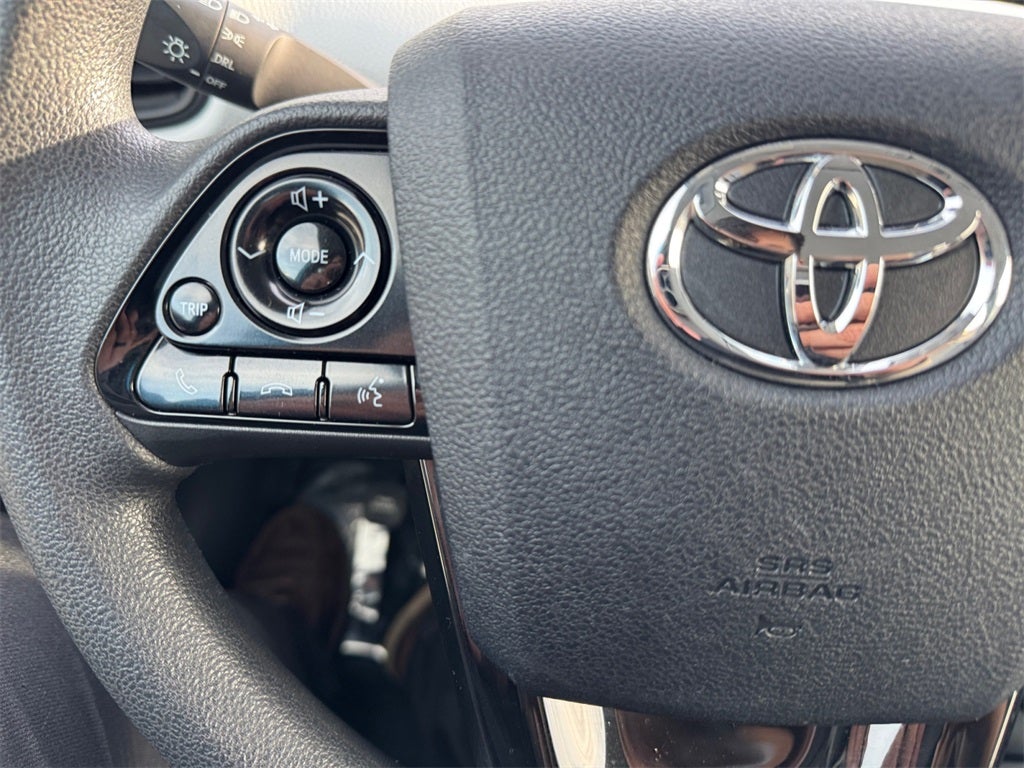 2020 Toyota PRIUS LE