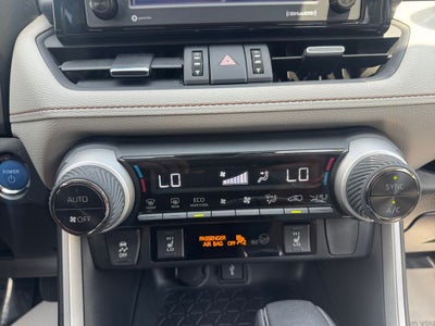 2021 Toyota RAV4 Hybrid XLE Premium