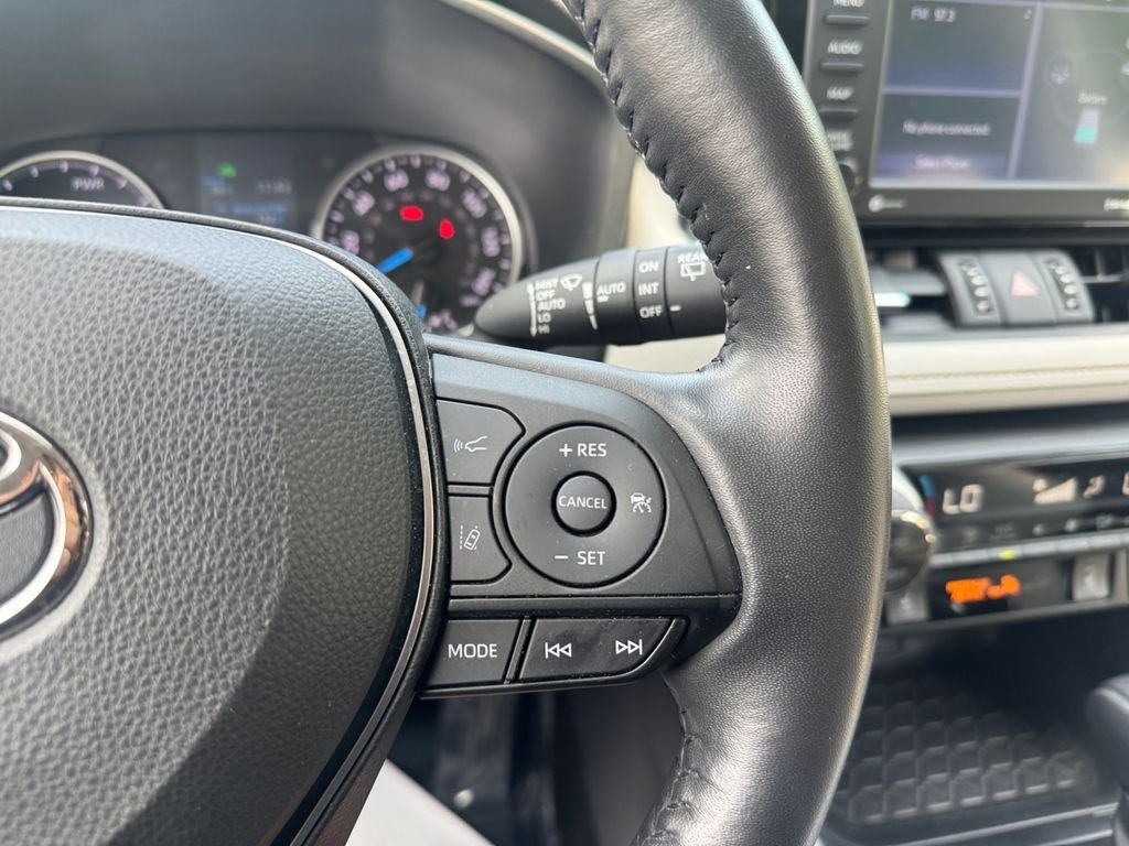 2021 Toyota RAV4 Hybrid XLE Premium