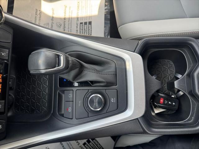 2021 Toyota RAV4 Hybrid XLE Premium