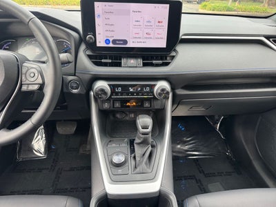 2025 Toyota RAV4 Hybrid XSE