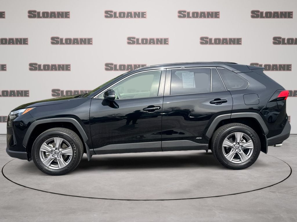 2025 Toyota RAV4 HYBRID XLE