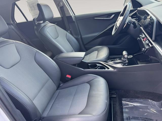 2023 Kia Niro EX