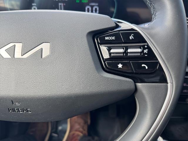 2023 Kia Niro EX