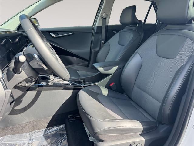 2023 Kia Niro EX