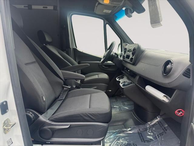 2023 Mercedes-Benz Sprinter Cargo 170 WB High Roof
