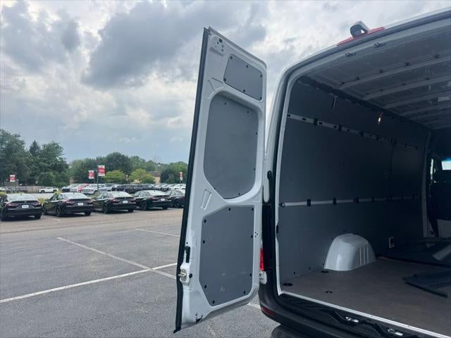 2023 Mercedes-Benz Sprinter Cargo 170 WB High Roof