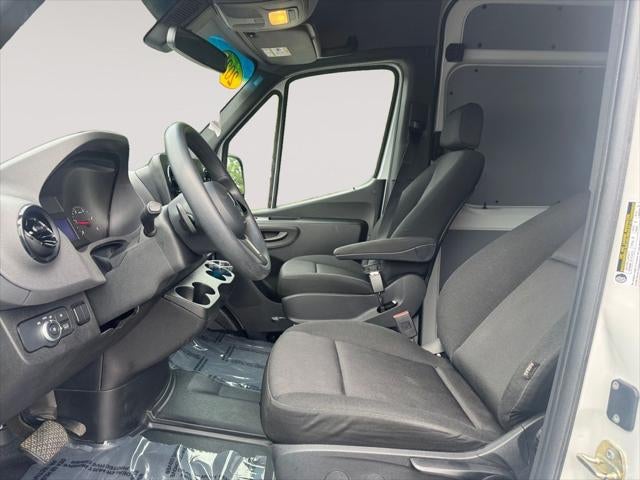 2023 Mercedes-Benz Sprinter Cargo 170 WB High Roof