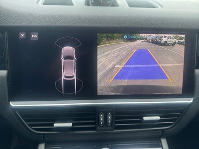 2021 Porsche Cayenne Base