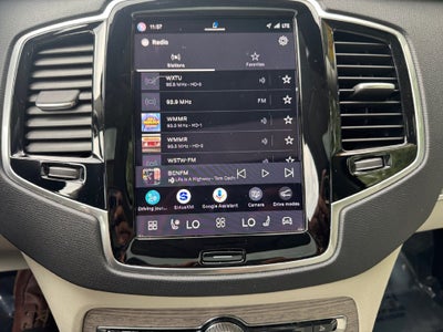 2024 Volvo XC90 B6 Plus Bright Theme 6-Seater