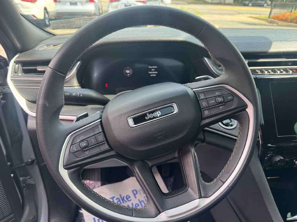 2024 Jeep Grand Cherokee L Laredo