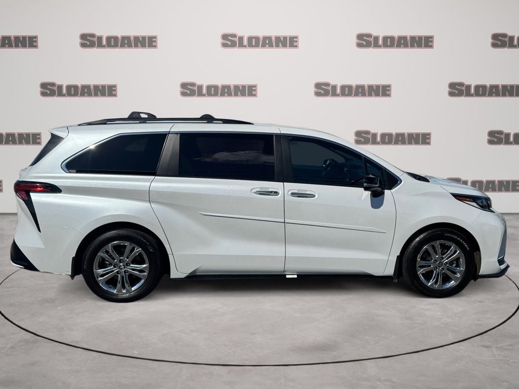 2023 Toyota Sienna XSE