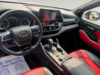 2022 Toyota Highlander XSE