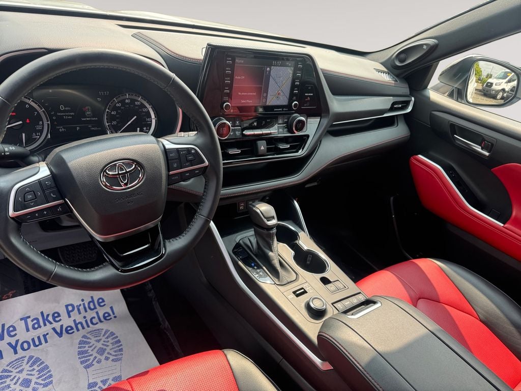 2022 Toyota Highlander XSE