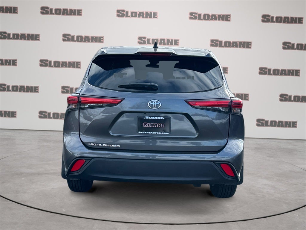 2023 Toyota Highlander L