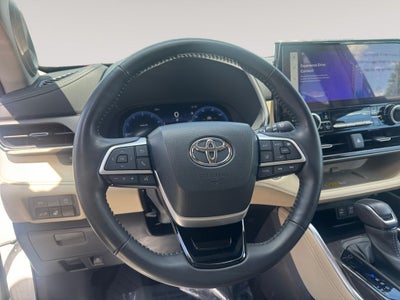 2023 Toyota Highlander Limited