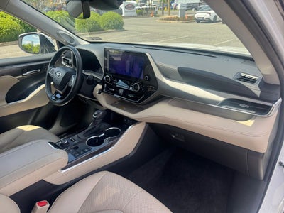 2023 Toyota Highlander Limited