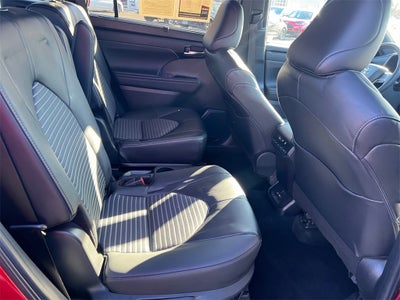 2024 Toyota Highlander XSE