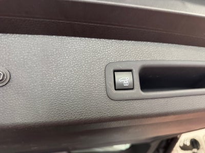 2025 Toyota Sienna XLE 8 Passenger
