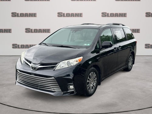2020 Toyota Sienna XLE 8 Passenger