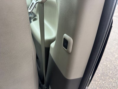 2020 Toyota Sienna XLE 8 Passenger