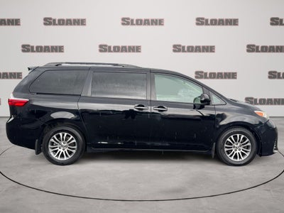 2020 Toyota Sienna XLE 8 Passenger