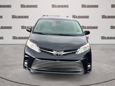 2020 Toyota Sienna XLE 8 Passenger