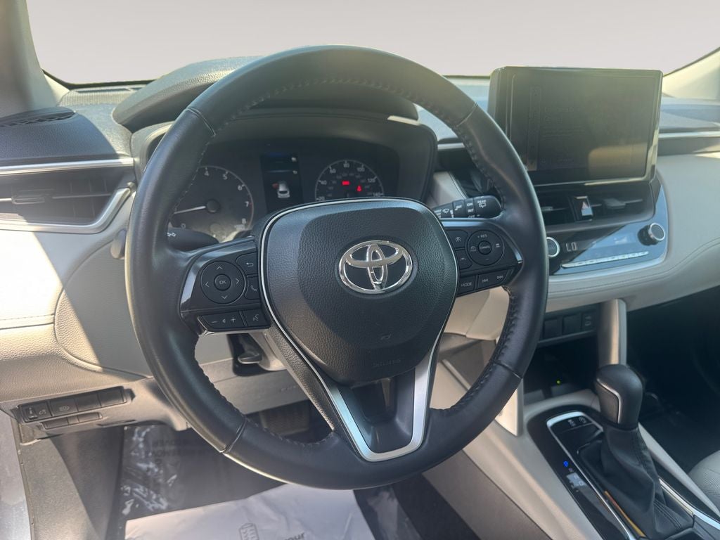 2024 Toyota Corolla Cross LE
